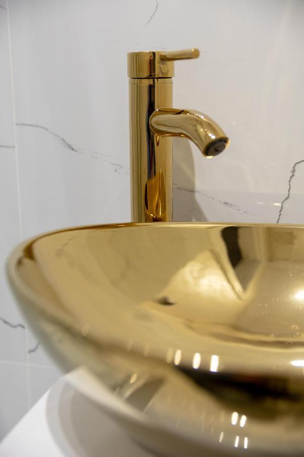 Stara Ochota Vogue Apartment Warsaw Ngoại thất bức ảnh
