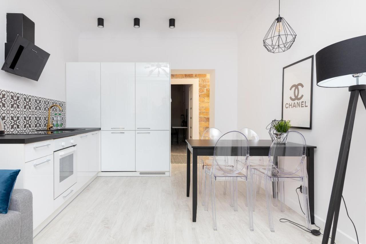 Stara Ochota Vogue Apartment Warsaw Ngoại thất bức ảnh